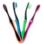 Elgydium Xtrem - Brosse à dents medium