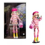 Mattel Monster High Enid Sinclair Poupée à Collectionner dans Une Tenue Rose avec béret et Sac à Dos, Socle pour poupée, HXJ05
