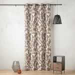 LINDER Rideau à Motif Jacquard - Tissé et Teint en France - Style Rétro - Taupe Froid et Écru - œillets Canon de Fusil - 140x260cm - 63% Polyester 36% Coton 1% Autres Fibres - Collection Enigma