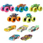 Mattel Monster Trucks - Coffret 10 V&eacute;hicules Phosphorescents