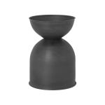 Ferm Living Pot de fleurs sablier petit, ø 31 x h 42,5 cm, noir / gris foncé