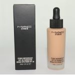 MAC Cosmetics MAC Studio Waterweight Foundation NW22 (30ml)