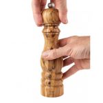Peugeot Moulin &agrave; poivre Paris en bois d'olivier - Taille - 22 cm