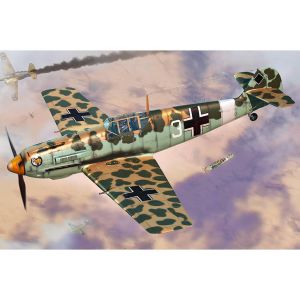 HobbyBoss Maquette avion : Messerschmitt Bf109E-4 Trop - 1/48