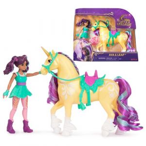Spin Master Unicorn Academy - L'Ecole des Licornes - Poupée Sophia Ava Isabel 24 Cm - Poupée Figurine À Collectionner- Jouets Inspirés Série L'Ecole des Licornes - Jouet Enfant 4 Ans et + - Modèle Aléatoire