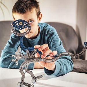 Jeux de construction Constructor Alexander Toys Vélociraptor