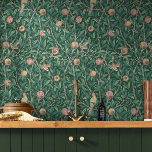 Morris & Co. Papier peint intissé Bird & Pomegranate Deep Green 1005 x 52cm Vert