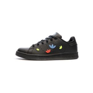 Adidas Baskets basses GY4245