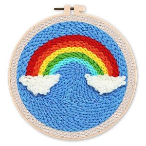 Figured'Art Punch Needle Kit Complet pour Adultes et Enfants - Arc en Ciel et Nuages - Parfait pour Débutant. Set prêt à broder taille 20x20cm avec cadre circulaire