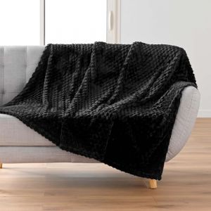 Douceur d'Intérieur, Plaid Doux (125 x 150 cm) Mini Frosty Noir, Flanelle Relief Unie