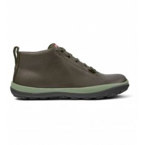 Image de Camper Pour femme. Chaussures en cuir vert Peu Pista GM