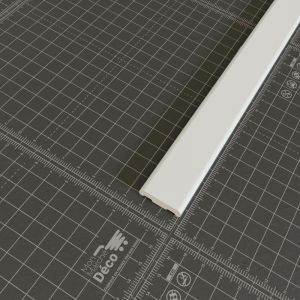 Mon Marché Déco - Champlat pvc Cellulaire 25 mm - Longueur 1 m - Blanc - Blanc