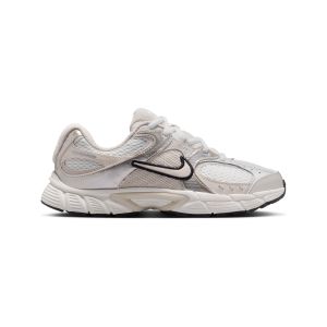 Nike Baskets enfant V5 RNR GS