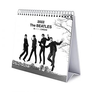 Image de Grupo erik Calendrier de Bureau 2022 The Beatles - 12 Mois | De Janvier &agrave; D&eacute;cembre 2022 | 20x18x6,5 cm, 6 langues, Certifi&eacute; FSC