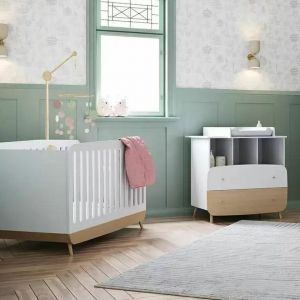 Demeyere Ensemble lit bébé complet avec kit evolutif + plan à langer pour commode + commode 2 tiroirs et 3 niches - blanc et pin naturel