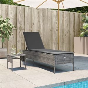 VidaXL Chaise longue avec table et coussin gris résine tressée, transat, lit de repos de jardin, meuble d'extérieur, chaise longue d'extérieur