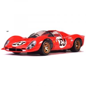 Bburago Maquette Ferrari 499P LMH - Kit de Montage Voiture à l'échelle 1:24, réplique détaillée de la gagnante des 24 Heures du Mans 2023, Licence Officielle Ferrari, âge recommandé 14+ Ans