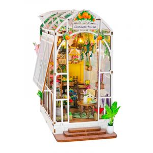 Dam Maison de jardin. Maquette 3d r&eacute;aliste avec de nombreux d&eacute;tails et lumi&egrave;res led.