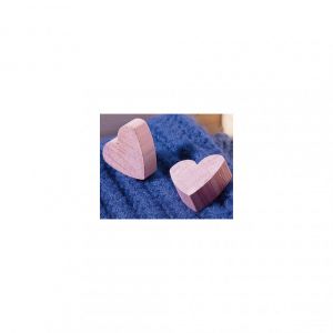 Lot de 24 c?urs en cèdre