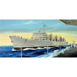 Trumpeter AOE Fast Combat Support Ship USS Sacram. - 1:700e