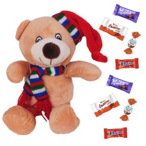 Peluche Ourson de Noël et son sachet de 20 chocolats Milka, Kinder Schokobons et Mini Bueno, Daim
