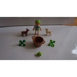 Image de Playmobil 4674 - Fillette avec chevreau