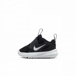 Nike Chaussures indoor bébé Team Hustle D