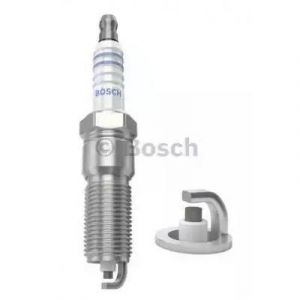 Bosch Bougie d'allumage 0242225668