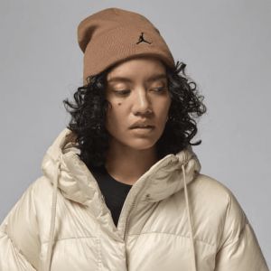Jordan U PEAK BEANIE ESS archaeo brown/black, Accessoires, en brun, taille: ONE SIZE - Couleur brun - Taille ONE SIZE