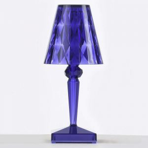 Kartell Lampe sans fil Battery LED / H 22 cm - Recharge USB bleu en mati&egrave;re plastique