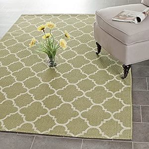Image de SAFAVIEH Tapis g&eacute;om&eacute;trique pour Salon, Salle &agrave; manger, Chambre &agrave; coucher - Courtyard Collection, Tapis &agrave; poil court, Vert et beige, 160 X 231 cm