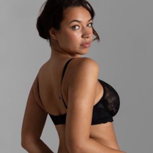 Soutien-gorge embo&icirc;tant non rembourr&eacute; noir