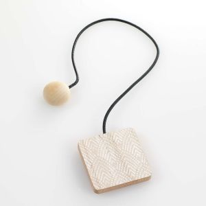 1 Embr e aimantee Lakos blanc