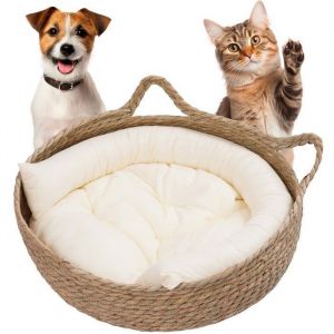 Panier doux pour animaux de compagnie dans un panier en osier avec coussin pour chien et chat