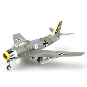 Image de Easymodel 37103 - Avion F-86 Sabre 3./JG71 Bundelsluftwaffe 1963 - Echelle 1:72