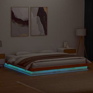 VidaXL Cadre de lit à LED cire marron 200x200 cm bois de pin massif