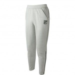 Image de Adidas Z.N.E. Tapered M v&ecirc;tement running homme Gris/argent - Taille M
