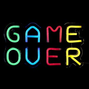 HOME DECO FACTORY, LA0062, Lampe LED Neon Game Over USB, Éclairage Multicolore, Design Rétro Inspiré des Jeux Vidéo, Idéale pour Décoration Intérieure, Taille : 30 cm, Couleur : Multicolore