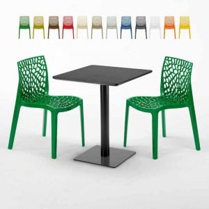 Image de Grand Soleil Table carrée 60x60 noire avec 2 chaises colorées Gruvyer Licorice, Couleur: Vert