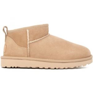 UGG pour femme. Bottines en cuir W Classic Ultra Mini sable UGG