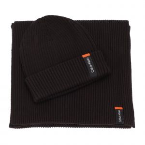 Calvin Klein Pa winter style