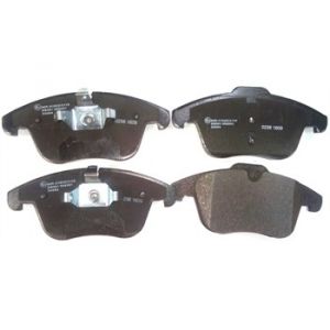 4 plaquettes de frein NRP4160