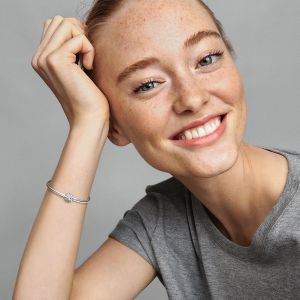 Pandora Jonc Fermoir &Eacute;toile Filante Scintillante en Argent 925/1000 Moments