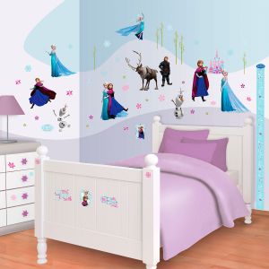 Walltastic Kit de d&eacute;co de chambre : 70 stickers La Reine des Neiges Disney