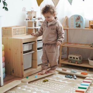 Piste d'&eacute;quilibre sensorielle montessori