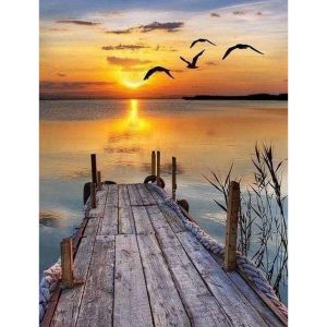 Figured’Art Diamond Painting Broderie Diamant 40x50cm Toile Entière Roulée avec Strass Perles Carrés - Ponton sur Lac - Kit Complet Paysage 5D DIY Activité Manuelle Loisirs Créatifs Adultes