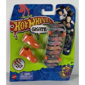 Mattel Mini Skateboard avec Chaussures Assorties Multicolore (HNG32)