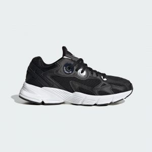 Adidas Chaussure Astir - Core Black / Core Black / Cloud White, Core Black / Core Black / Cloud White - Taille 38 2/3