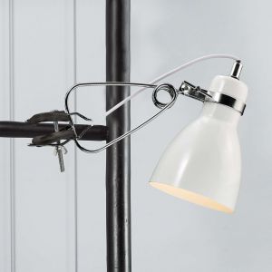 Nordlux Lampe à pince CYCLONE Blanc, 1 lumière - Moderne/Scandinave - Intérieur - CYCLONE - Délai de livraison moyen: 2 à 3 semaines. Port gratuit France métropolitaine et Belgique dès 100 €.