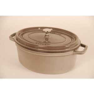 Image de Staub Cocotte ovale Majolique en fonte (37 cm)